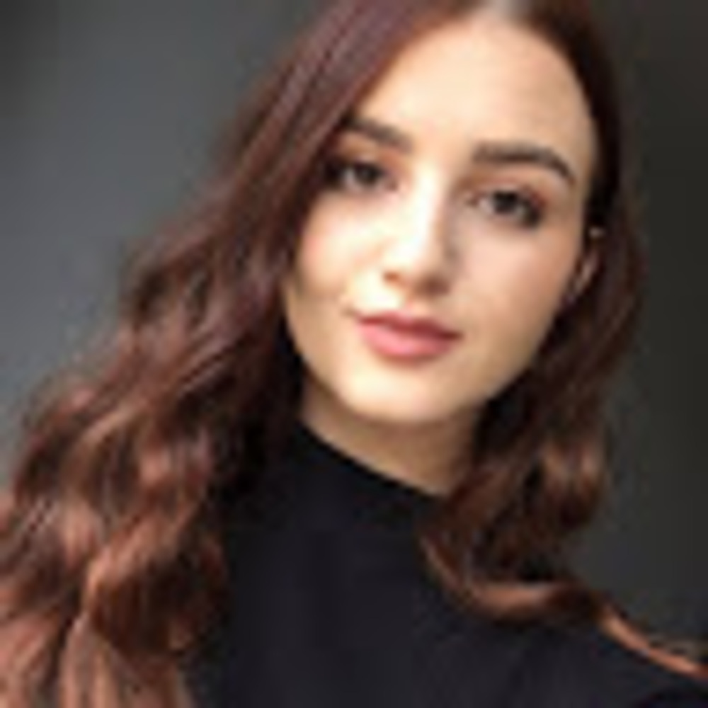 Meet your Posher, Isabella